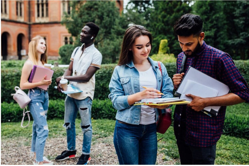 PG Diploma vs. Master’s in Canada: Which Offers Better Benefits?