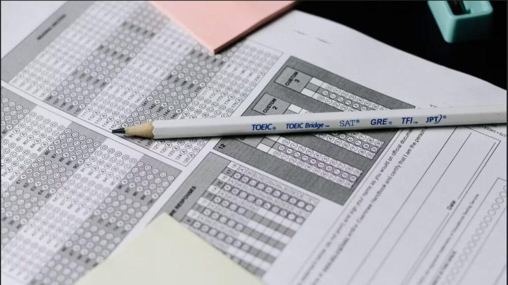 Test Format Between Computer-Based and Paper-Based IELTS Exams